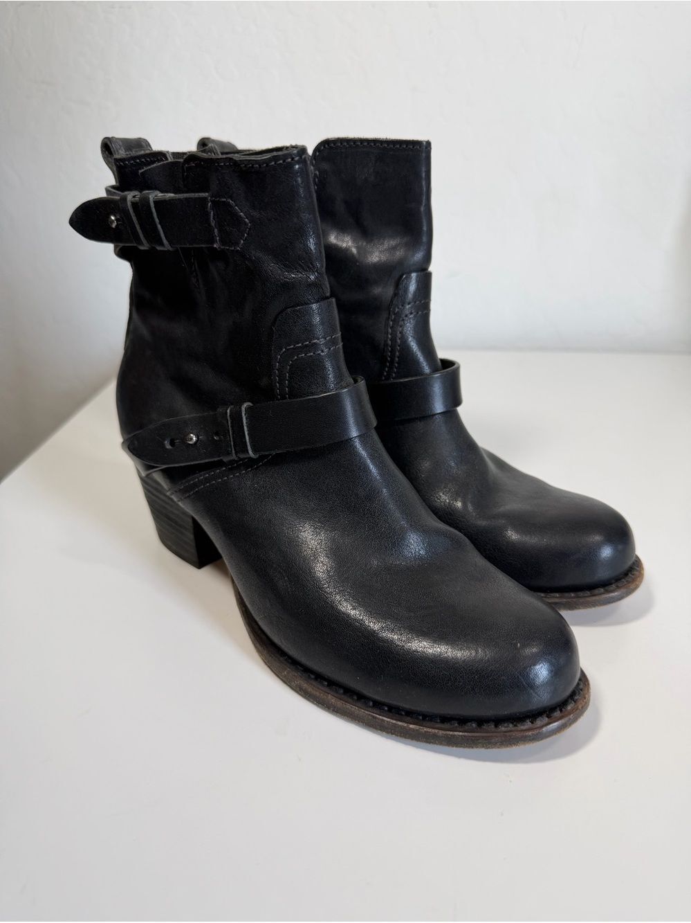 Rag & Bone Black Leather Harrow Strapped Ankle Booties Size 38.5 US 8.5